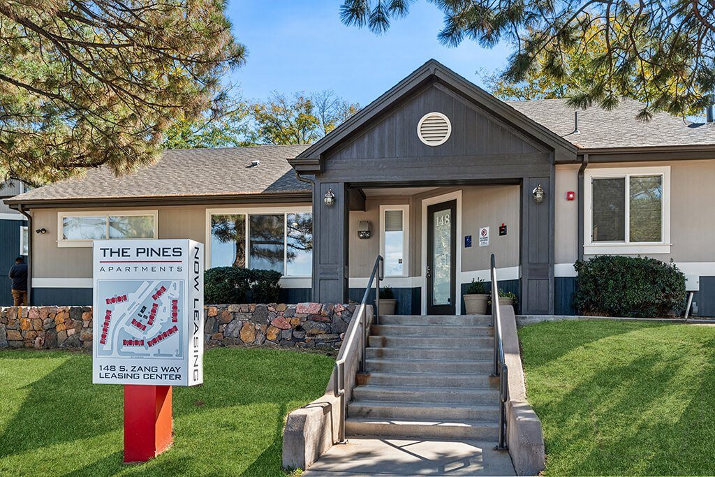 Exterior Leasing Office at The Pines in Lakewood CO